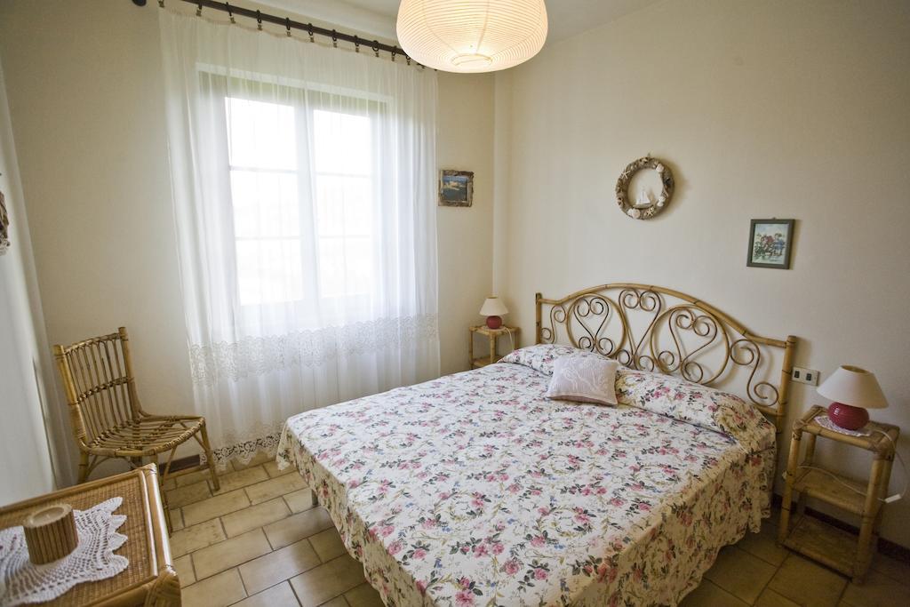 Villa Schiopparello بورتوفيرّايو الغرفة الصورة